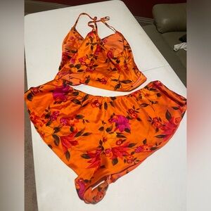 COPY - Victorias Secret cami set XL new